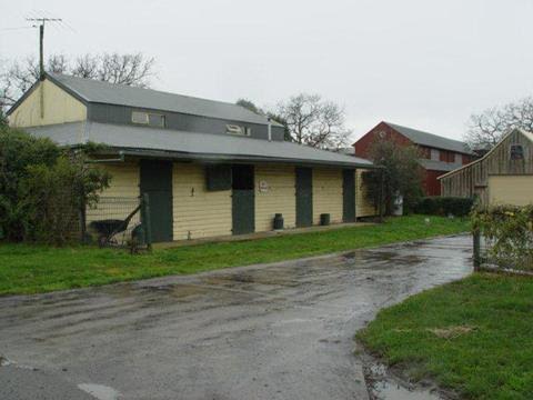 'Jesmond Dene' Stables